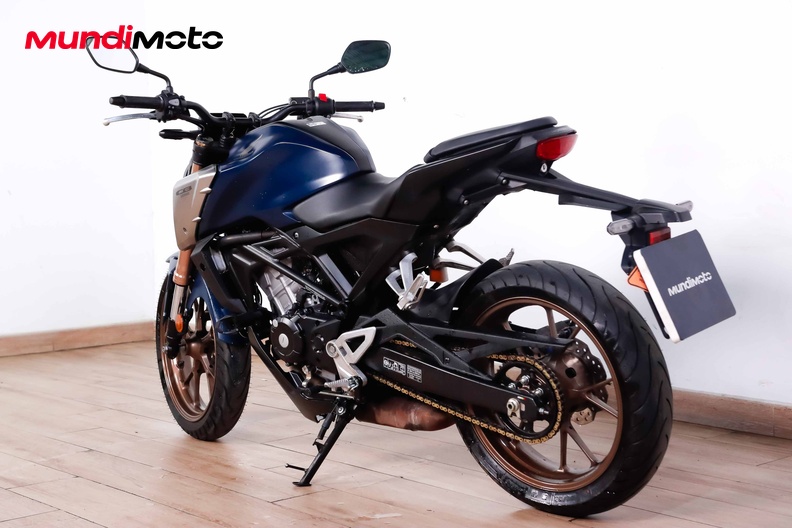 Motorbike image 6
