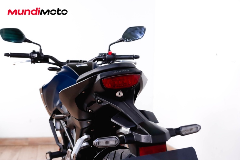 Motorbike image 9
