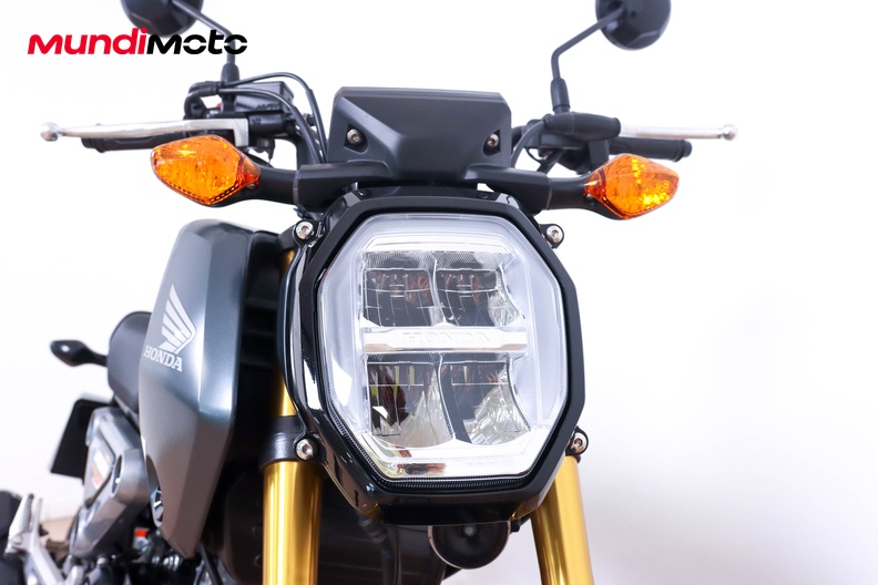 Motorbike image 4