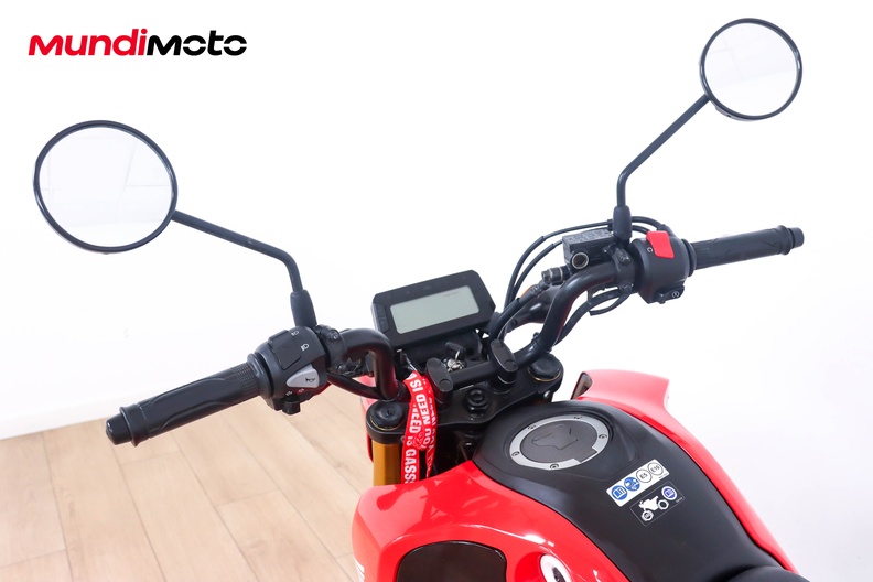 Motorbike image 10