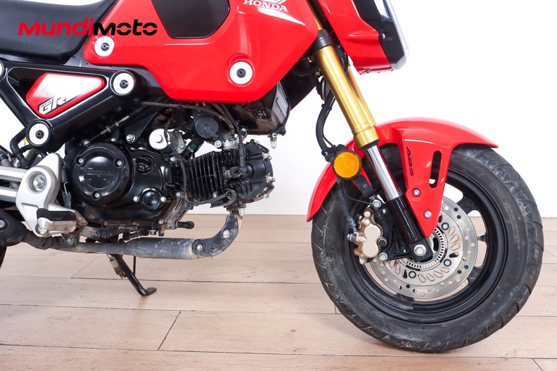 Motorbike image 13