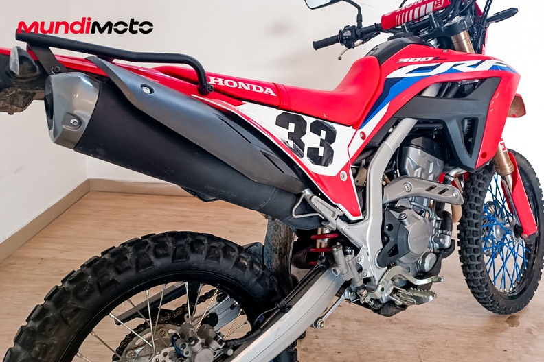 Motorbike image 3