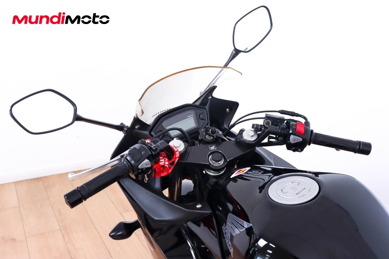 Motorbike image 10