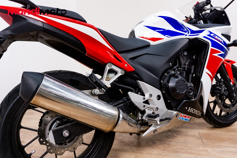 Motorbike image 3