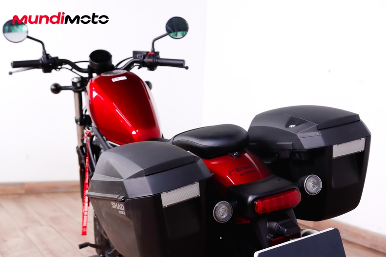 Motorbike image 9