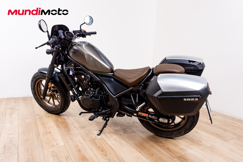 Motorbike image 7