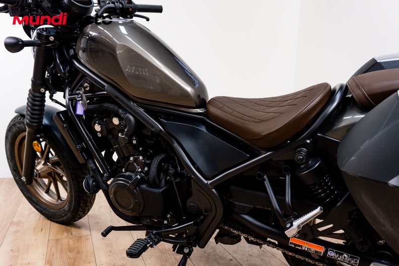 Motorbike image 8
