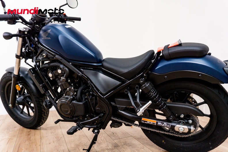 Motorbike image 8