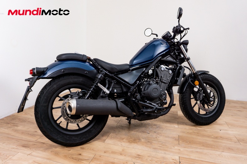 Motorbike image 2