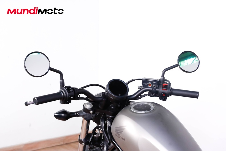 Motorbike image 10