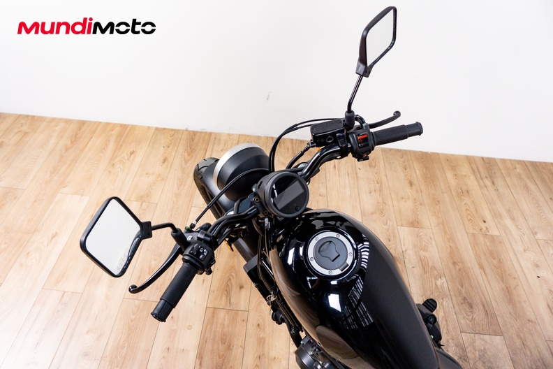Motorbike image 10