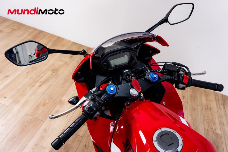 Motorbike image 10