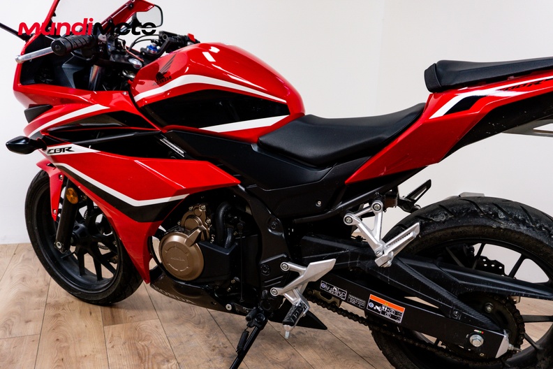 Motorbike image 8