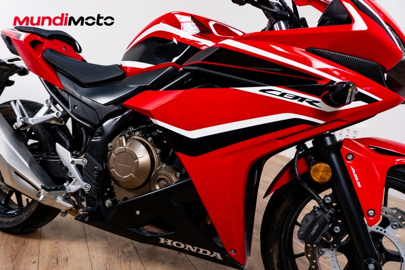 Motorbike image 4