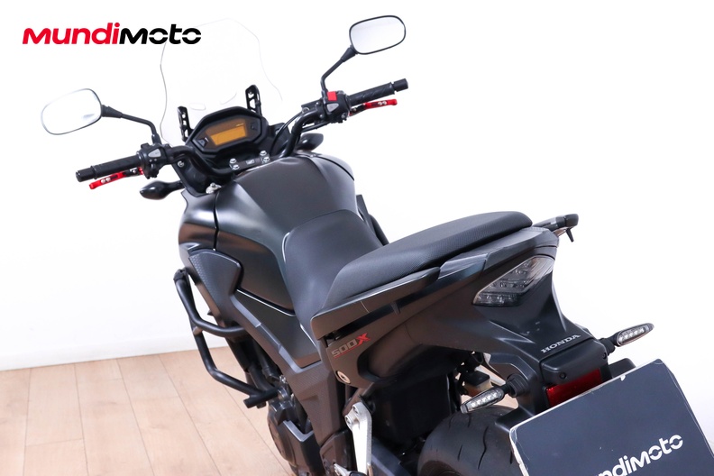 Motorbike image 9