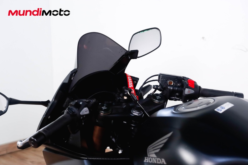 Motorbike image 10