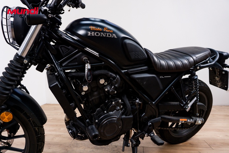 Motorbike image 9