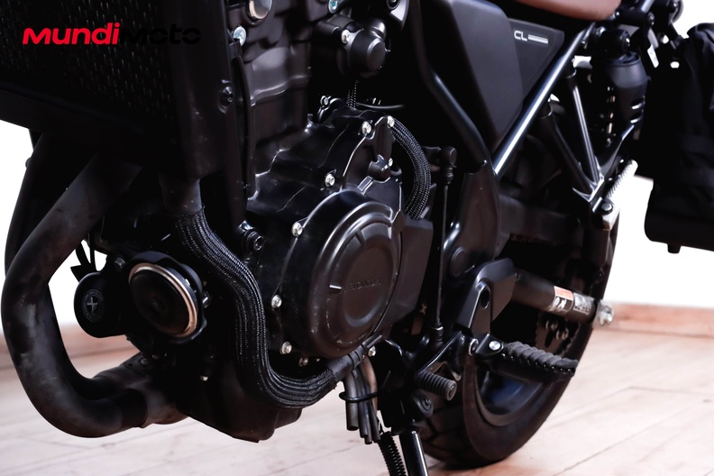 Motorbike image 8