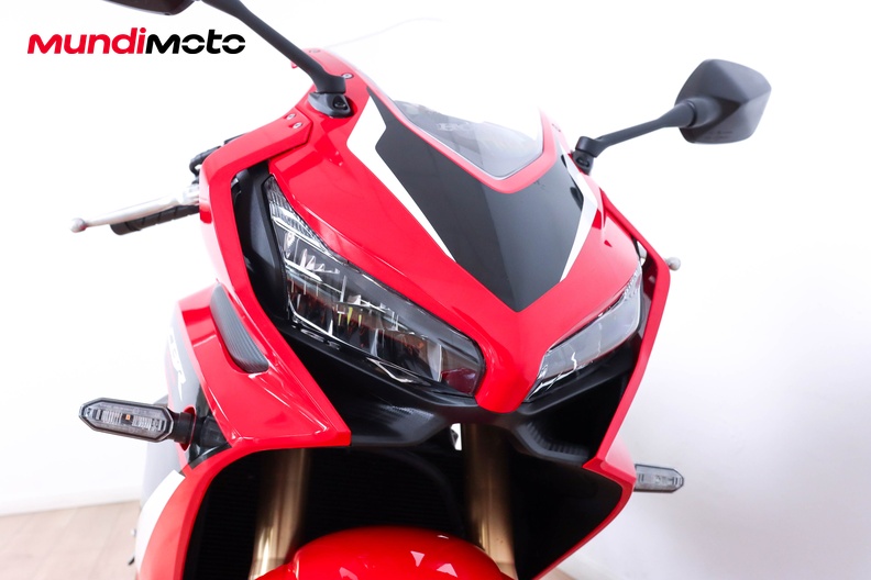 Motorbike image 4