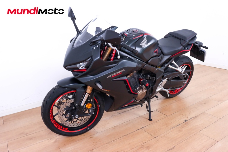 Motorbike image 7