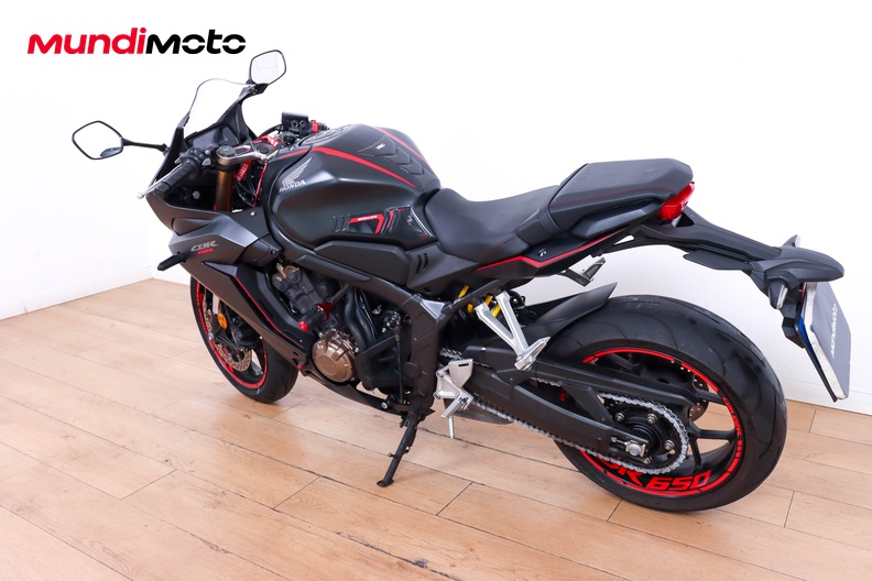 Motorbike image 6