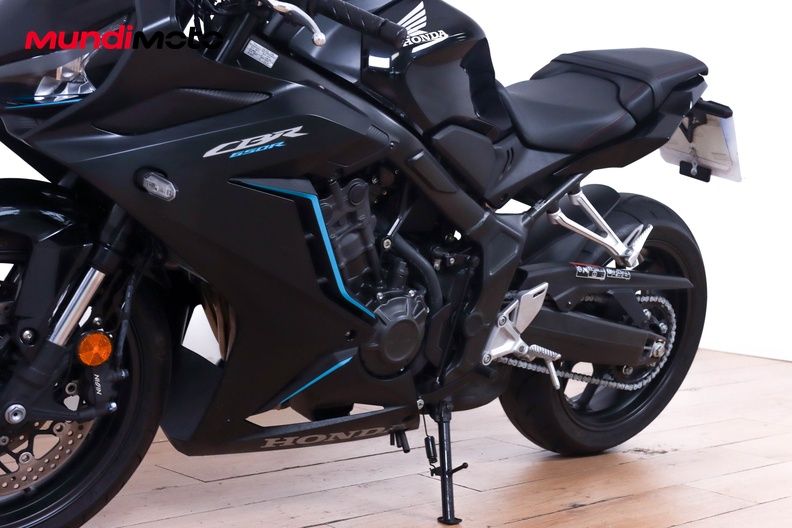 Motorbike image 8