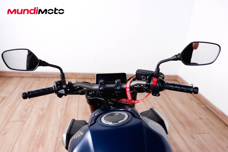 Motorbike image 10