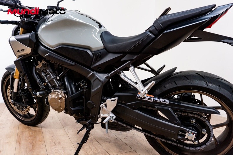 Motorbike image 8