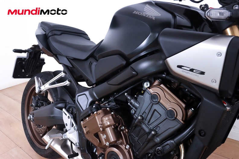 Motorbike image 12