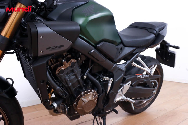 Motorbike image 8