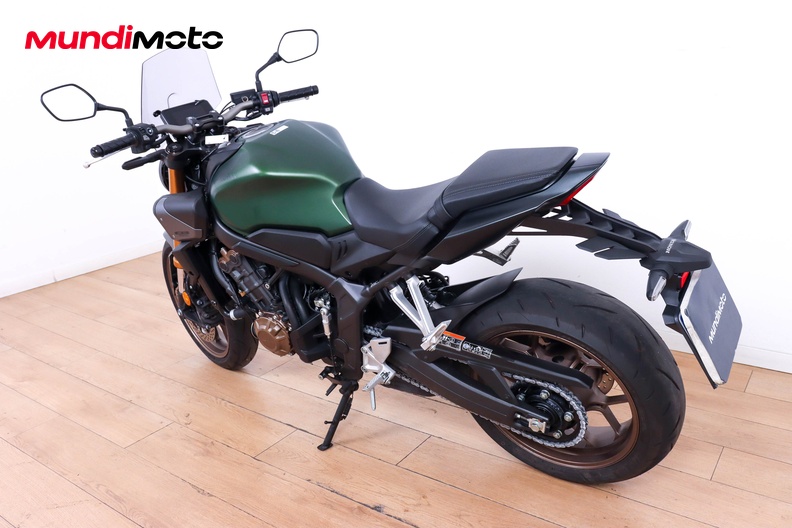 Motorbike image 6