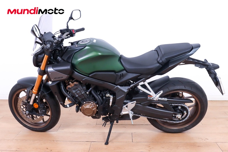 Motorbike image 5