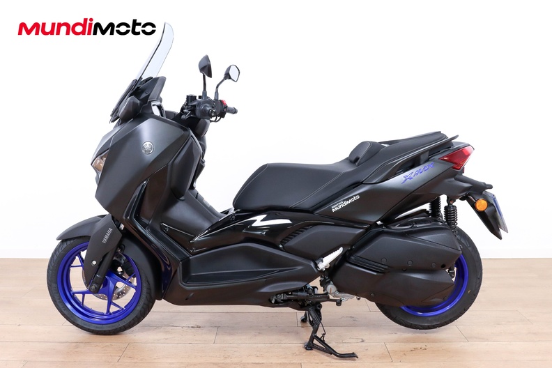 Motorbike image 5