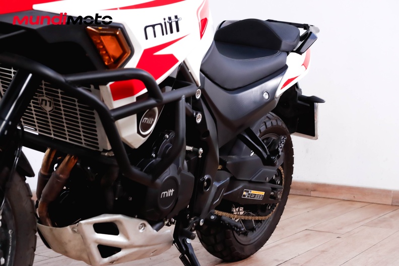 Motorbike image 8