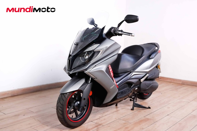 Motorbike image 7