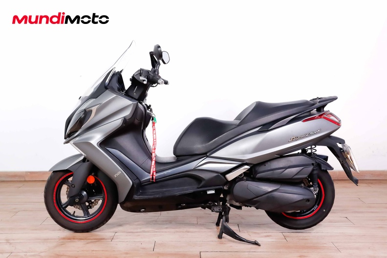 Motorbike image 5