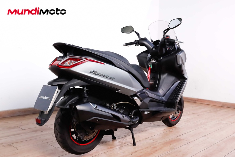 Motorbike image 2