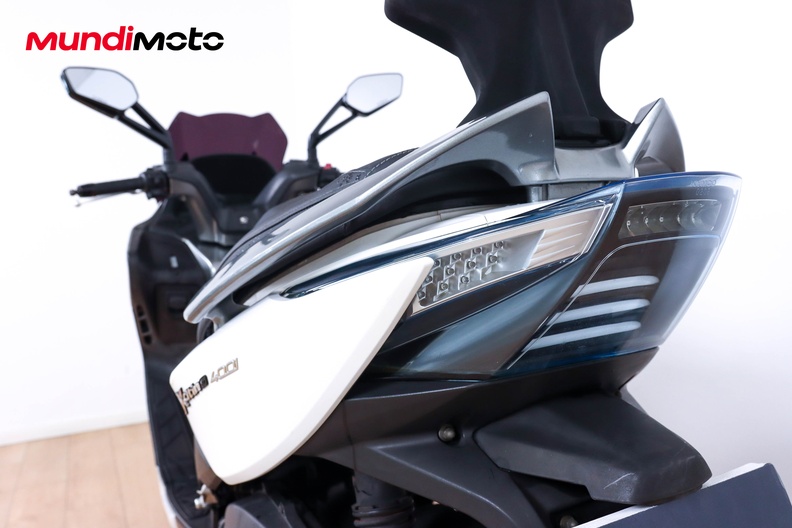 Motorbike image 9