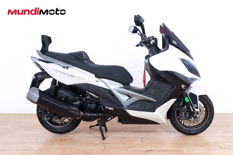 Motorbike image 0