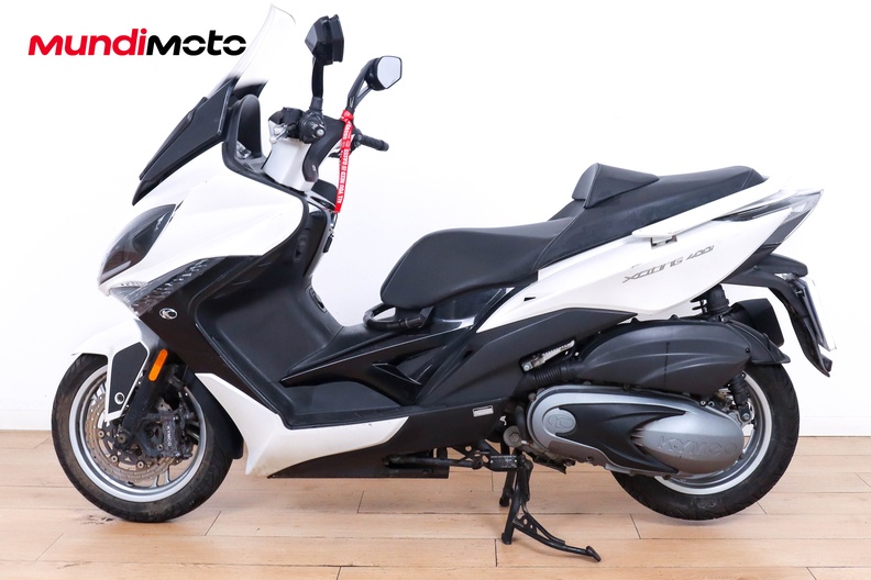 Motorbike image 5