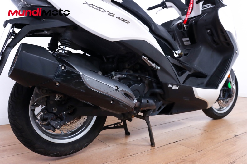 Motorbike image 3