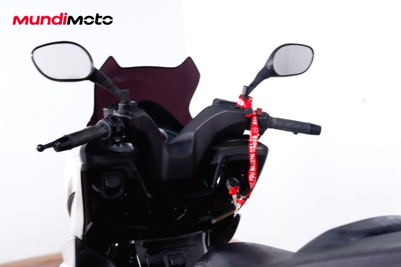 Motorbike image 10