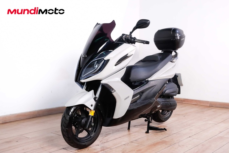 Motorbike image 7