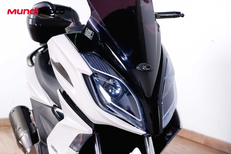 Motorbike image 4