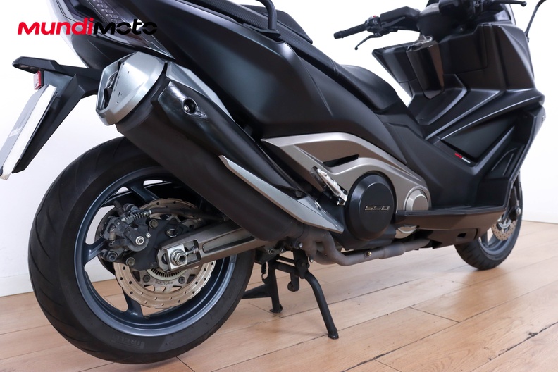 Motorbike image 3