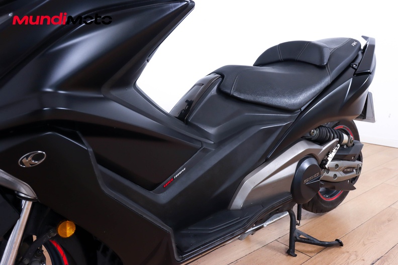 Motorbike image 8
