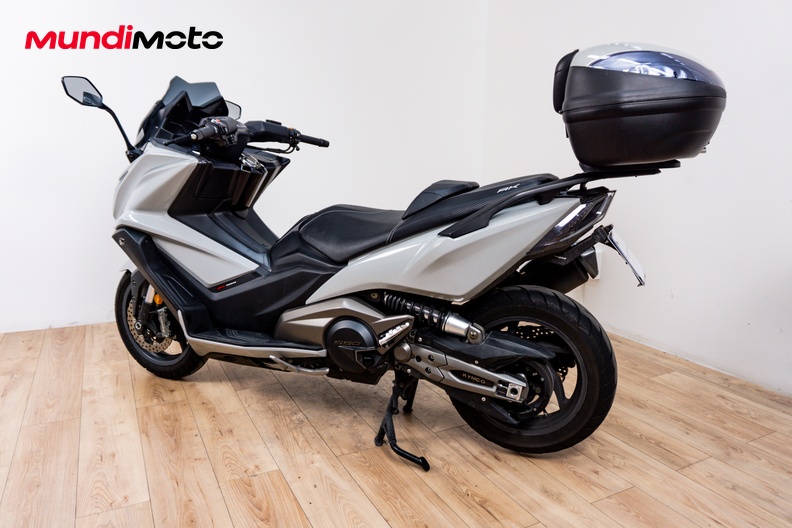 Motorbike image 7