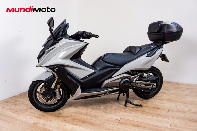 Motorbike image 6