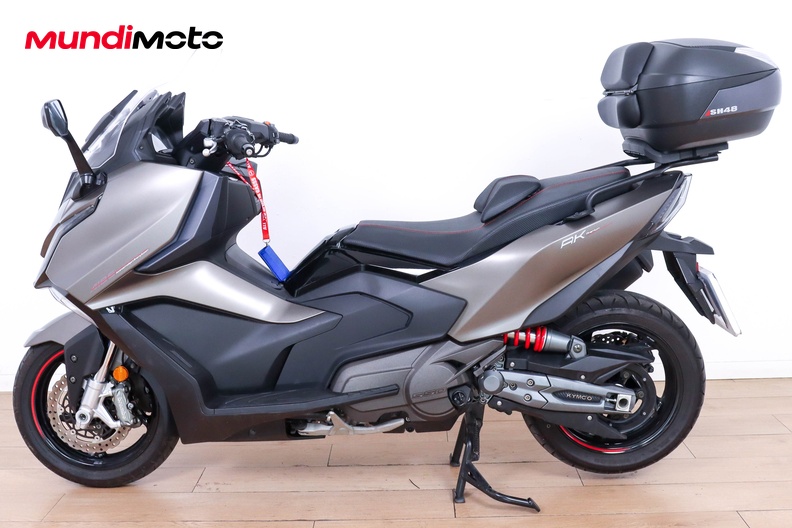 Motorbike image 5