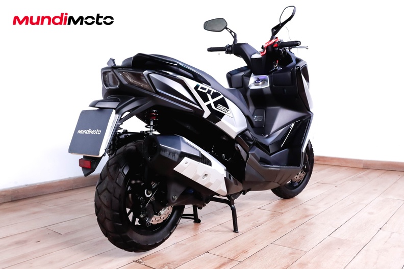 Motorbike image 2